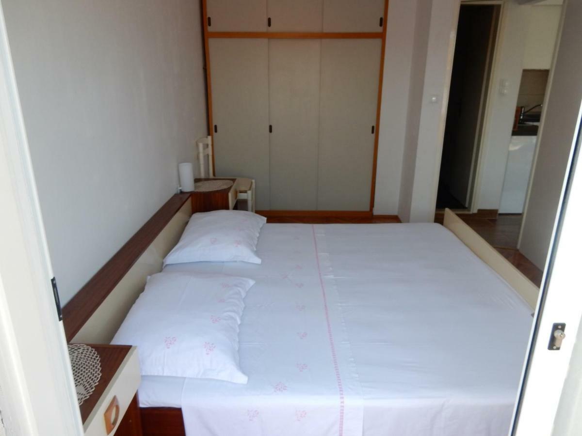 Apartments Indira Lovište 外观 照片